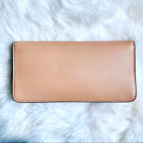 Tory Burch Sand Kira Envelope Clutch - Picture 4 of 7